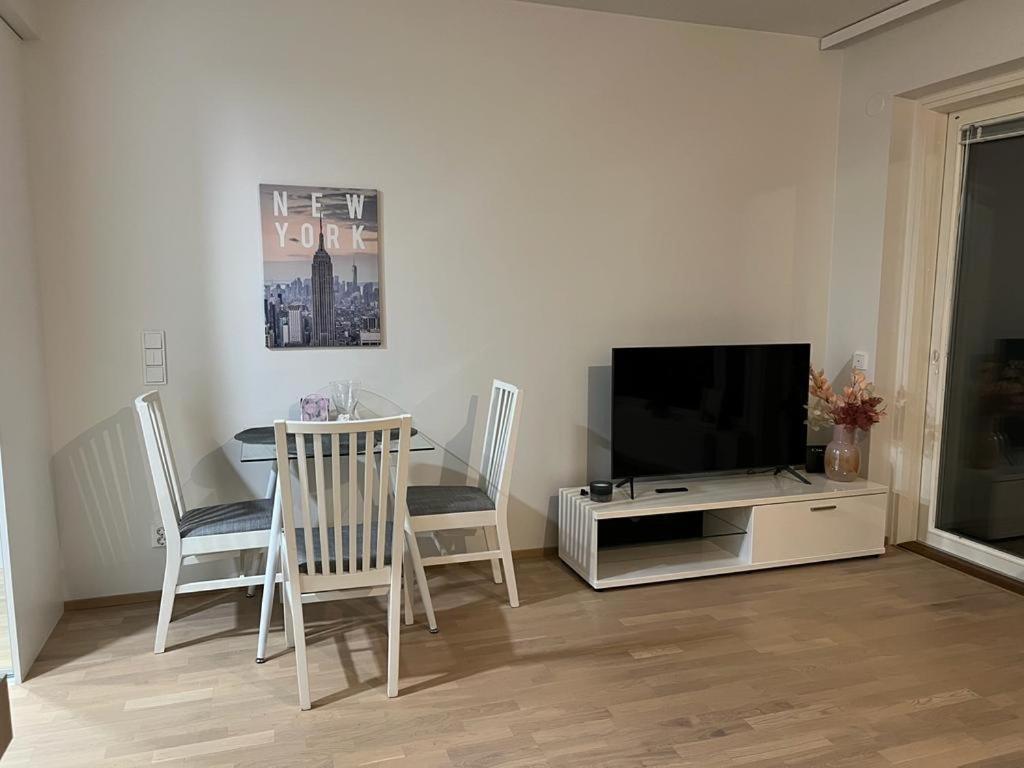 Modern One Bedroom City Apartment Nearby Airport Vantaa Zewnętrze zdjęcie